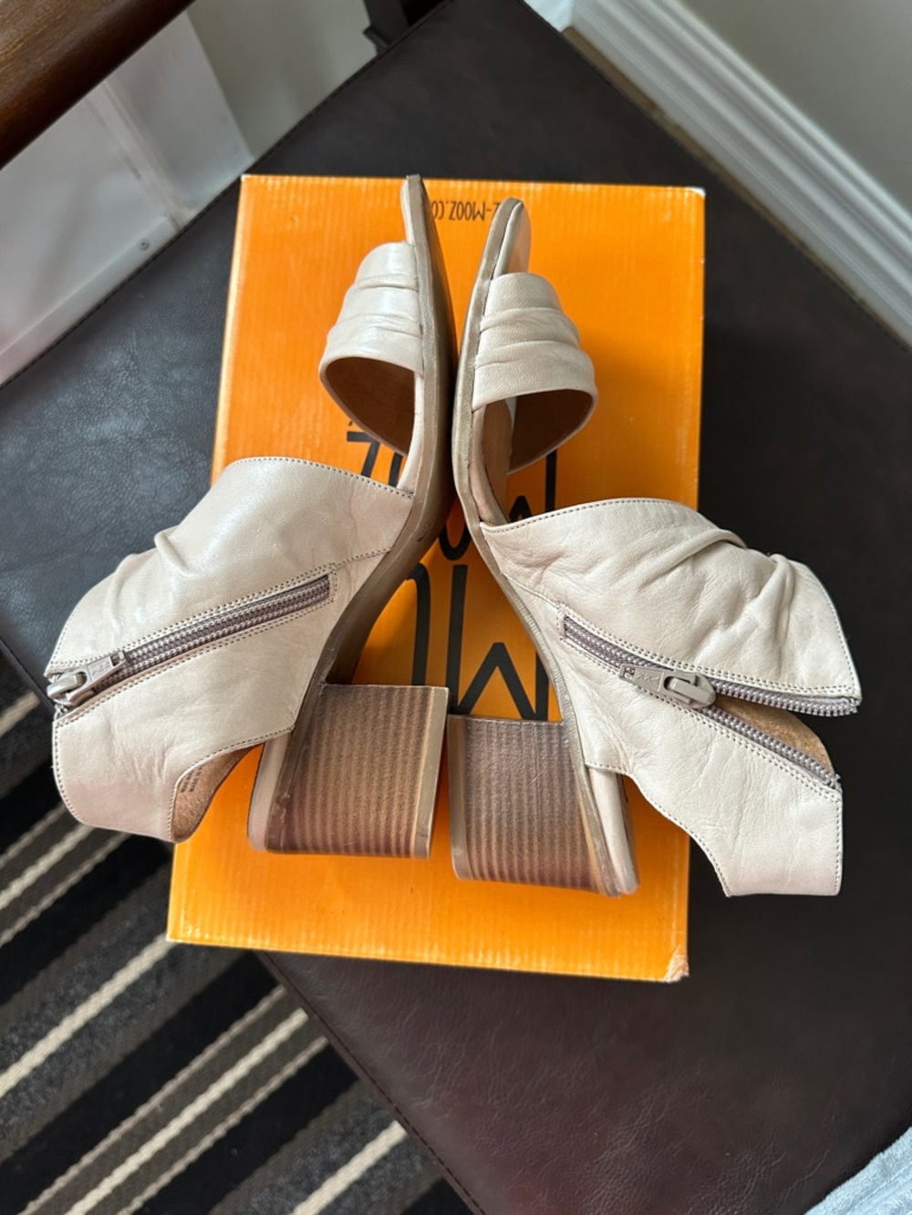 Sz 38(7.5)⭐️NWT Miz Mooz Cream Scoot Leather Dress Sandals. Never Worn! - Picture 6 of 9